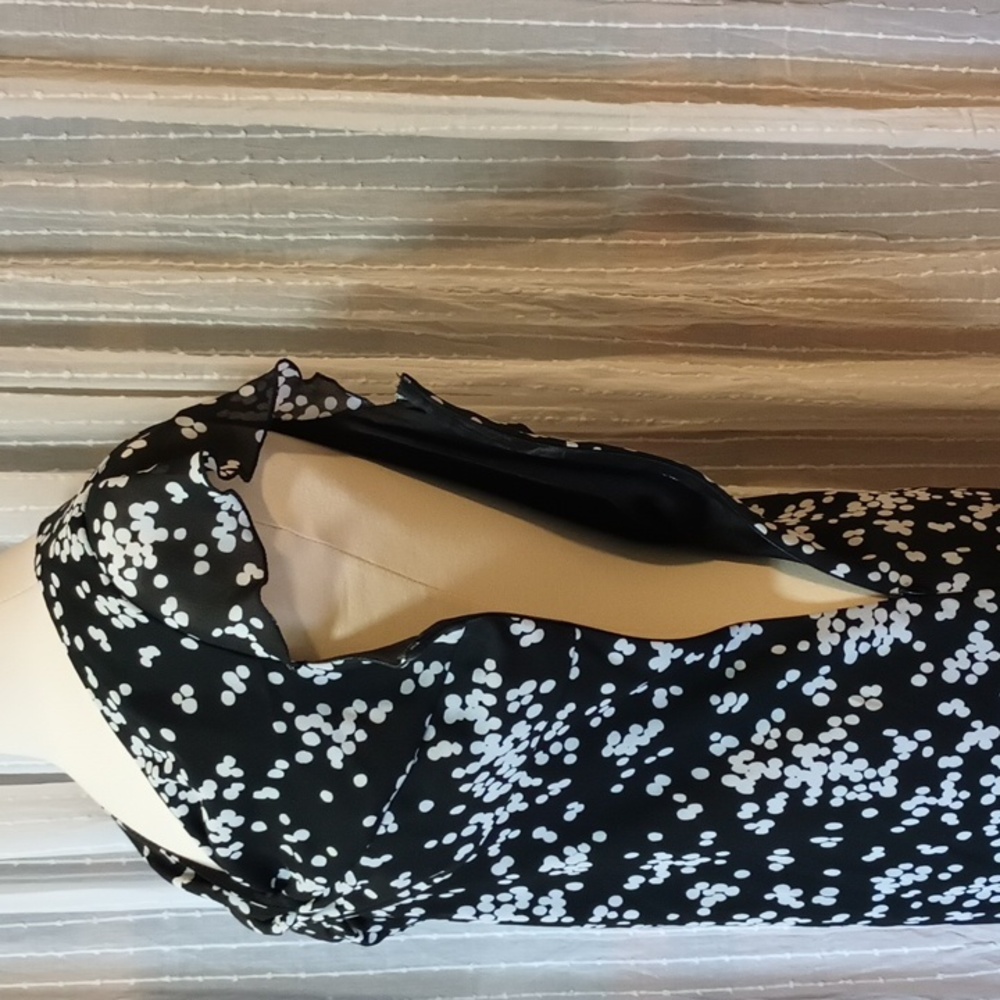 R&K Originals Petite Black White Polkadot Knot Twist Neckline Feminine Dress 8P - Picture 4 of 11